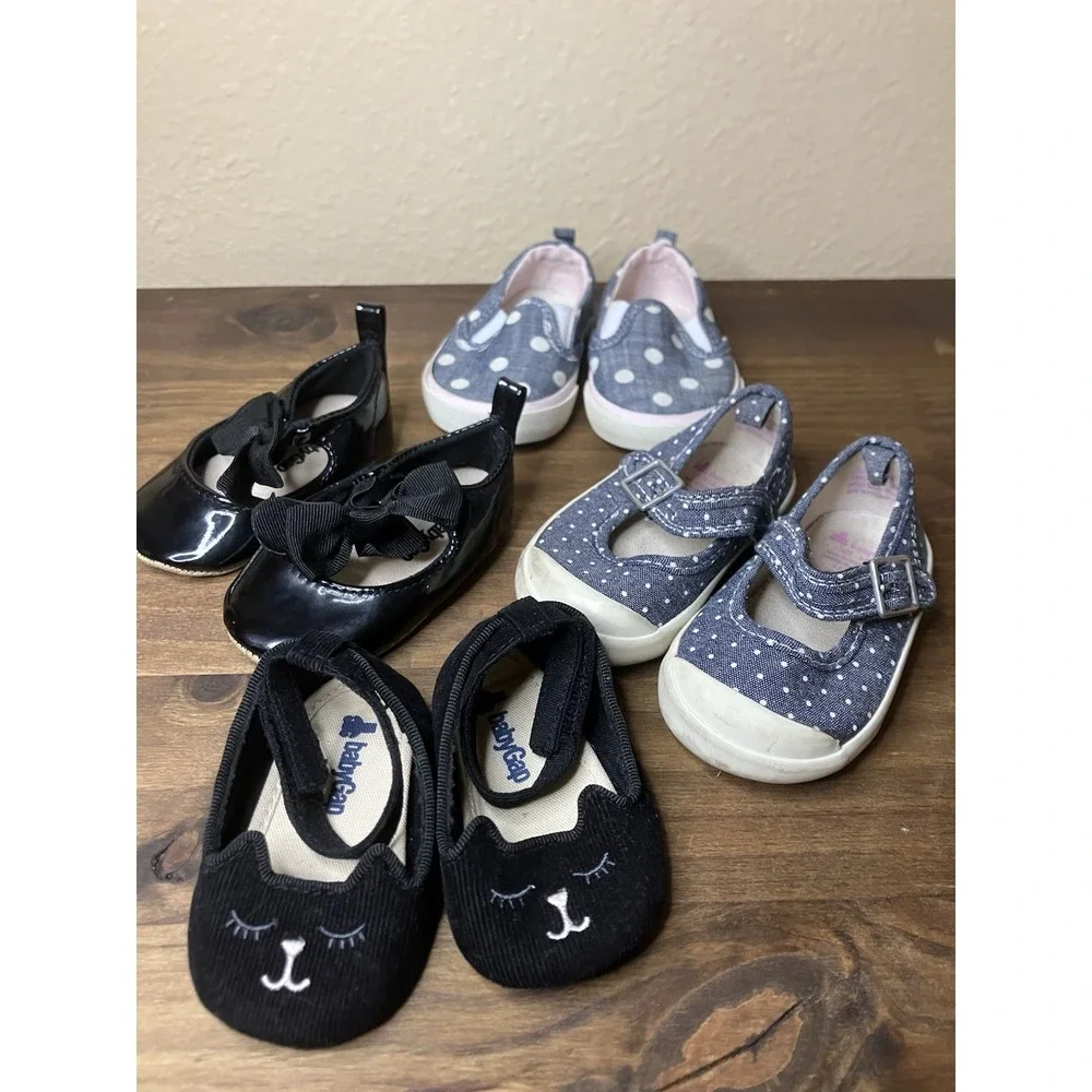 Lot Of 4 Baby Girl Baby GAP Shoes Size 0-6 Months‎